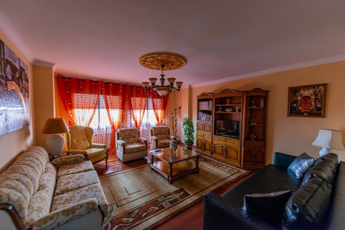 Apartamento Lemavos Monforte De Lemos Exterior foto